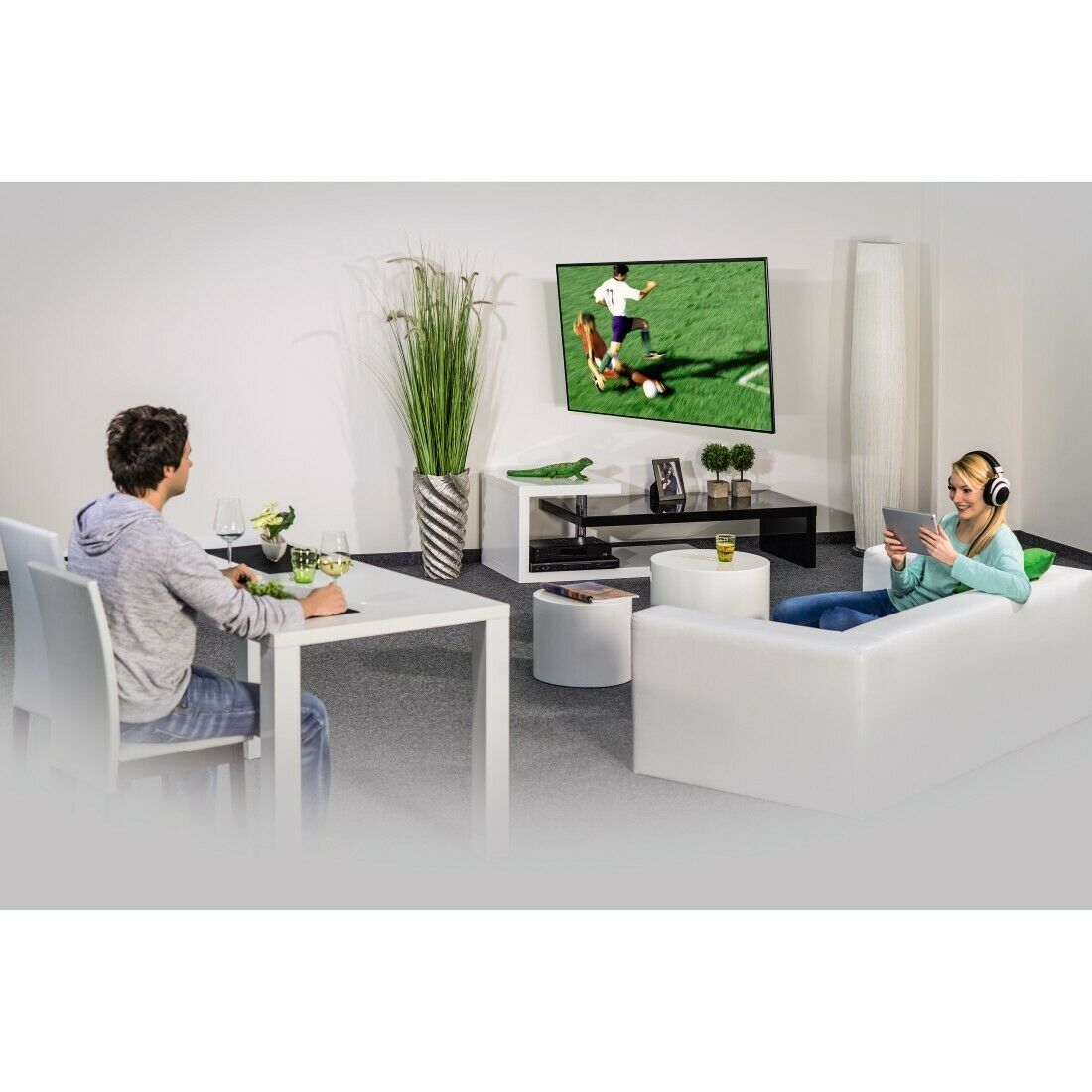 Hama TV-Wandhalterung FULLMOTION, 3 Sterne, 119 cm (47"), 1 Arm, Schwarz - AbisZHandel